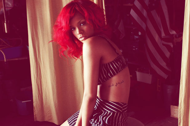 Rihanna's SM flies 21 on the Billboard Hot 100 this week and earns Ri a 